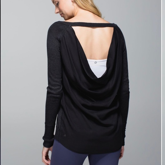 Lululemon Unity Pullover long sleeve shirt. Black. Size 4. - Picture 5 of 5